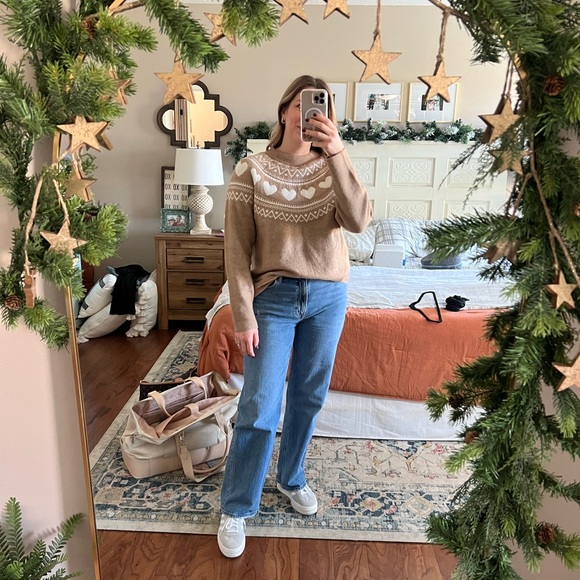 H&M Heart Pattern Sweater - Picture 3 of 3